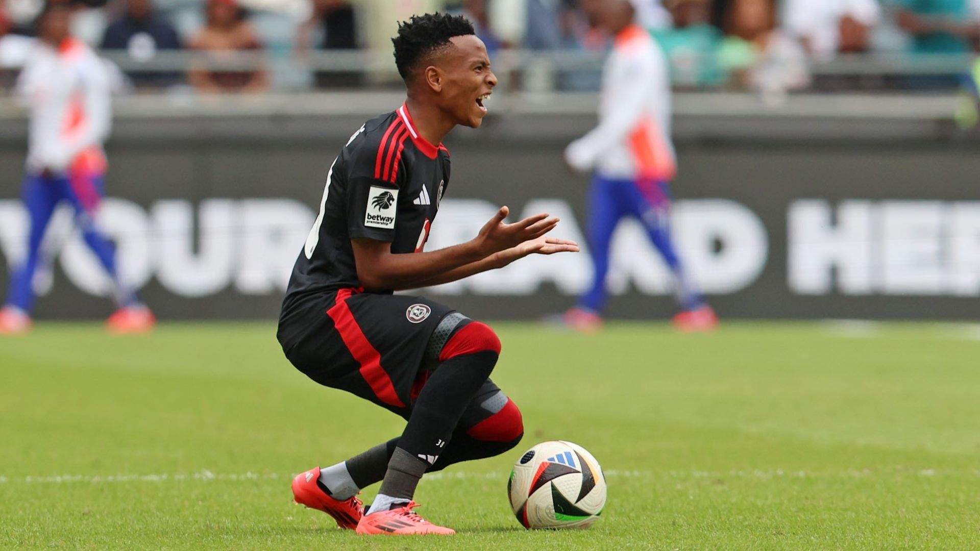 revealed-orlando-pirates-left-winger-relebohile-mofokeng-his